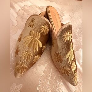 Fericzot Luxurious Gold Floral Mules